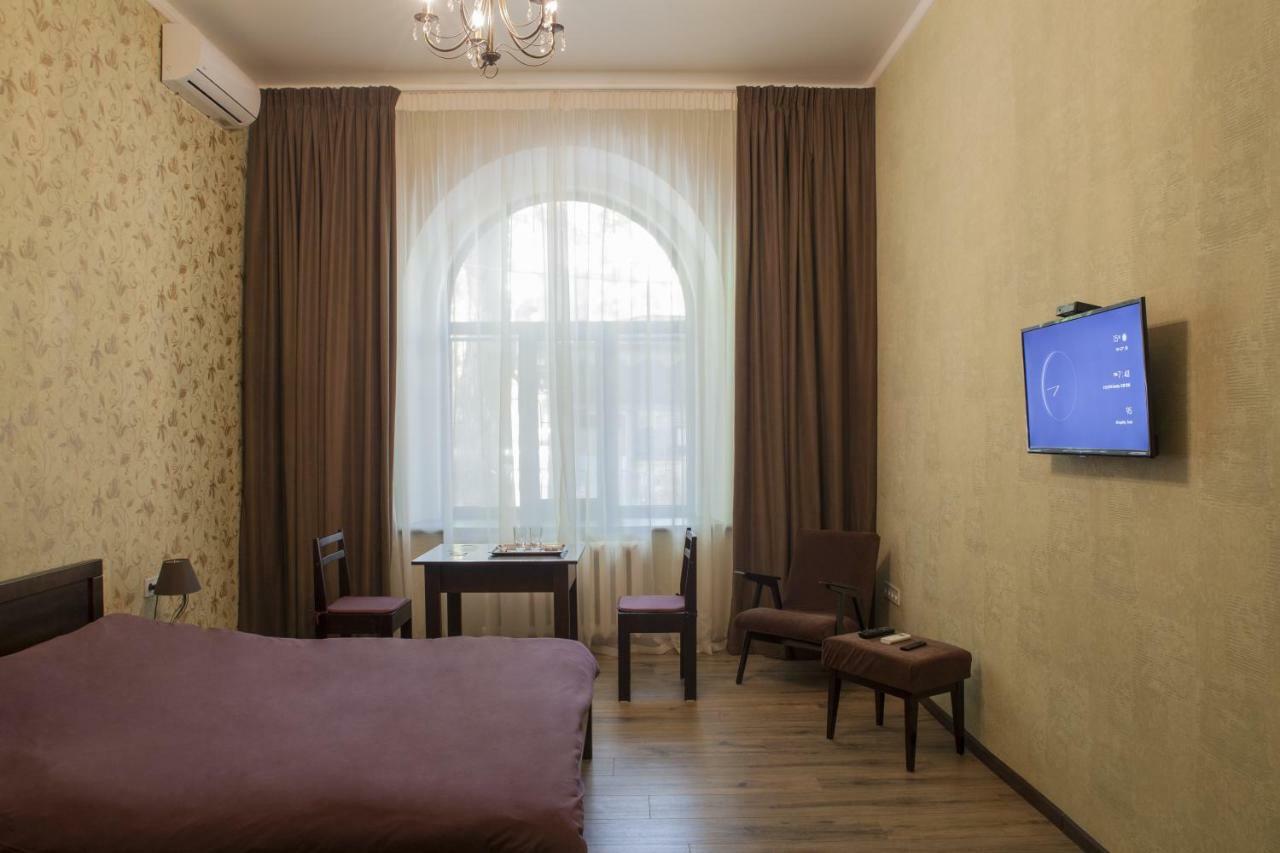 Apartment Vechnye Tsennosti Odessa Exterior photo